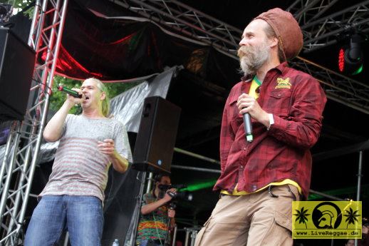 Uwe Banton (D) and Ganjaman 21. Reggae Jam Festival - Bersenbrueck 25. Juli 2015 (5).JPG